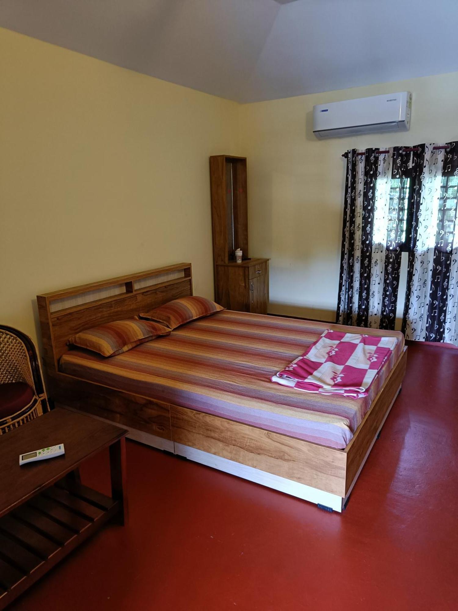 Canalview Private Cottage Azhikkal Ayiram Thengu Panmana Exterior photo